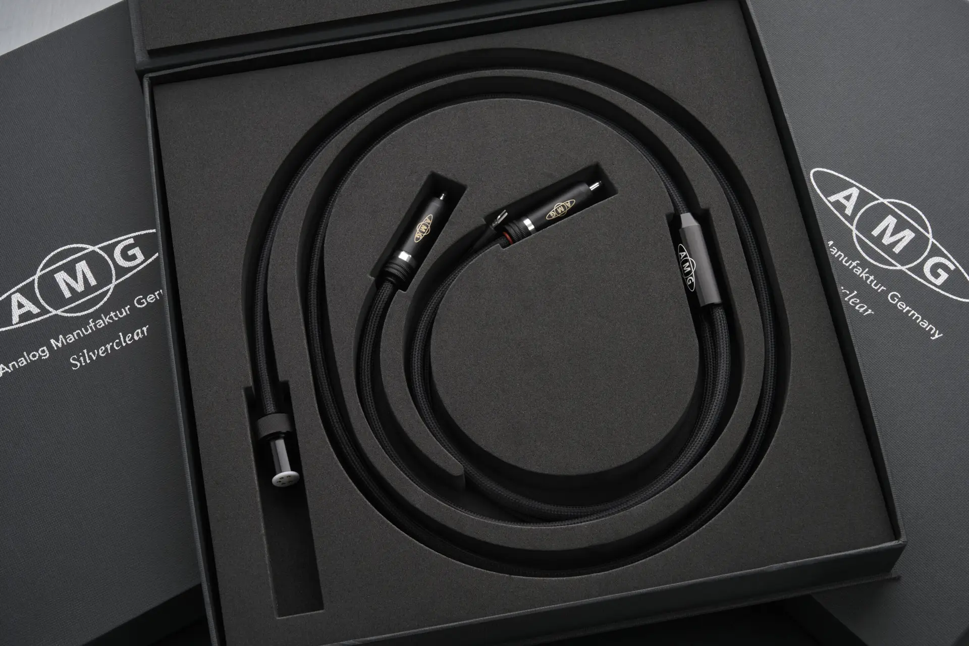 AMG Tonarmkabel Silverclear kostenlos und unverbindlich als Testpaket zu Hause ausprobieren.