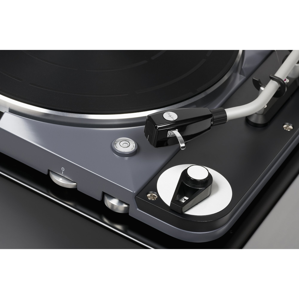 Thorens Plattenspieler TD 124 DD kostenlos und unverbindlich als Testpaket zu Hause ausprobieren.