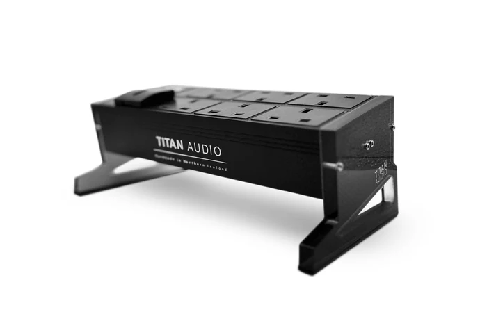 Titan Audio Stromfilter Ares kostenlos und unverbindlich als Testpaket zu Hause ausprobieren.